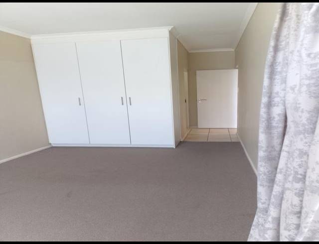 3 bed property to rent in WINKLESPRUIT